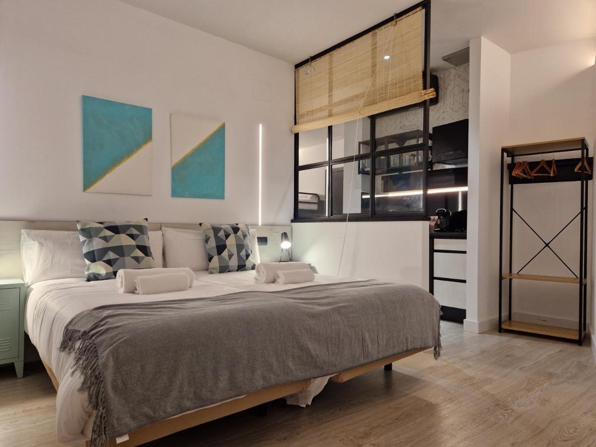 Apartamentos Wur Madryt Zewnętrze zdjęcie